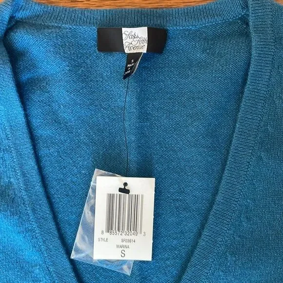 NWT Saks Fifth Avenue 100% Cashmere Cardigan Sweater Size Small Marine Blue